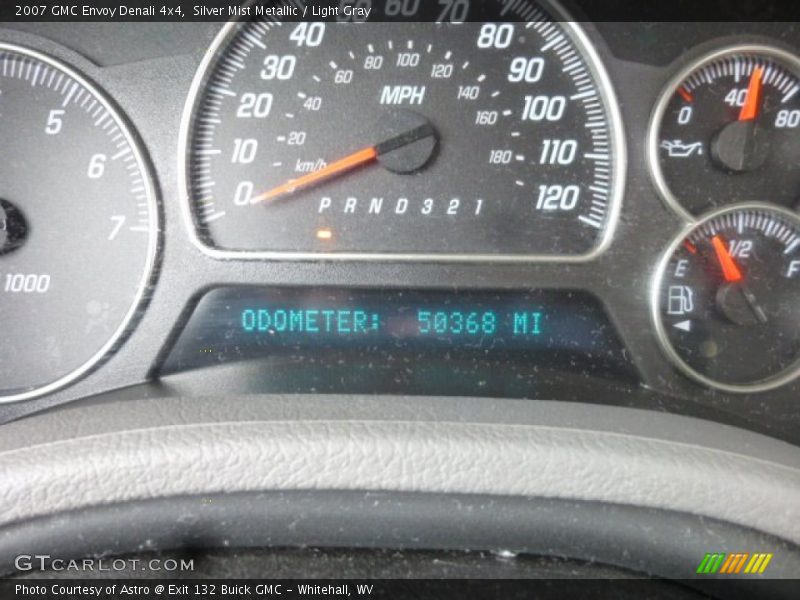 Silver Mist Metallic / Light Gray 2007 GMC Envoy Denali 4x4
