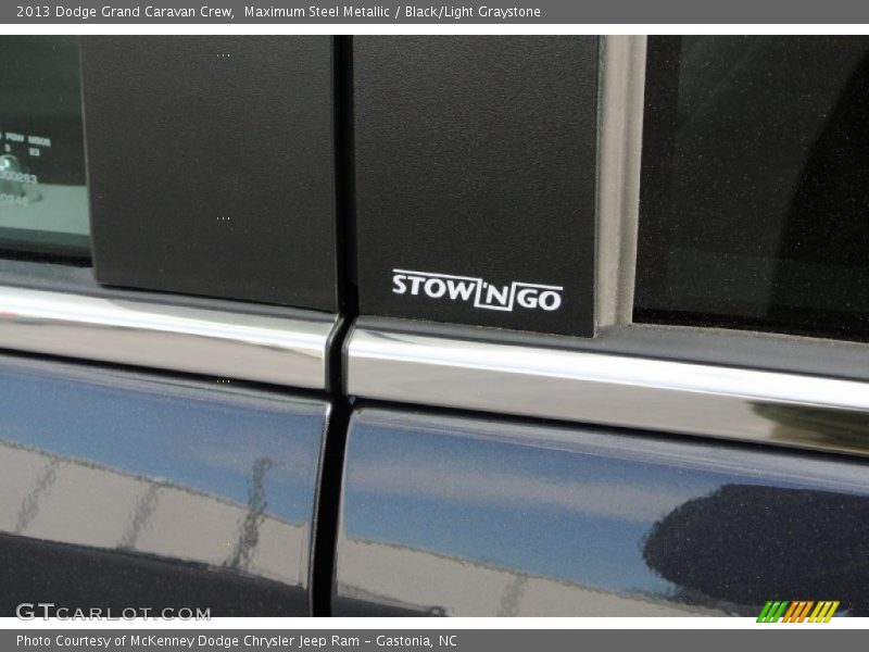 Maximum Steel Metallic / Black/Light Graystone 2013 Dodge Grand Caravan Crew