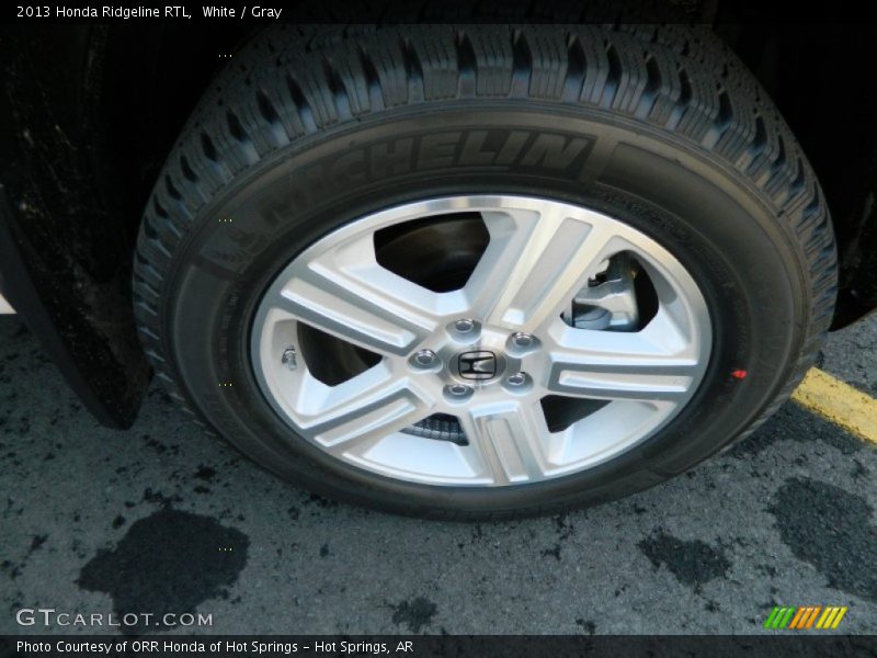 White / Gray 2013 Honda Ridgeline RTL