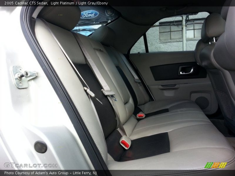 Light Platinum / Light Gray/Ebony 2005 Cadillac CTS Sedan