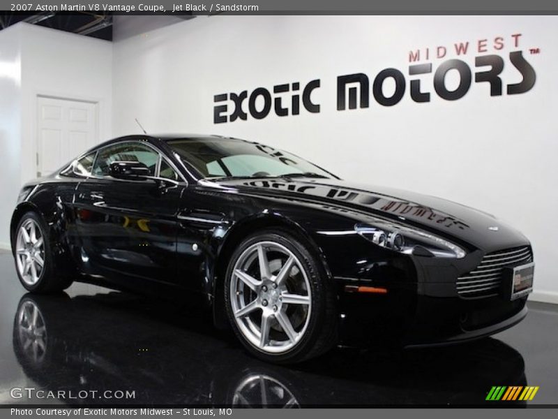 Jet Black / Sandstorm 2007 Aston Martin V8 Vantage Coupe