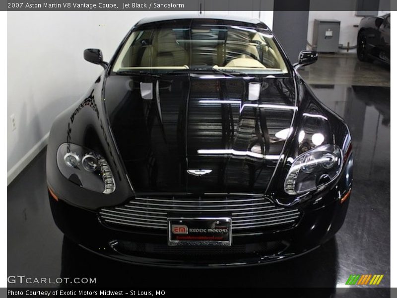 Jet Black / Sandstorm 2007 Aston Martin V8 Vantage Coupe