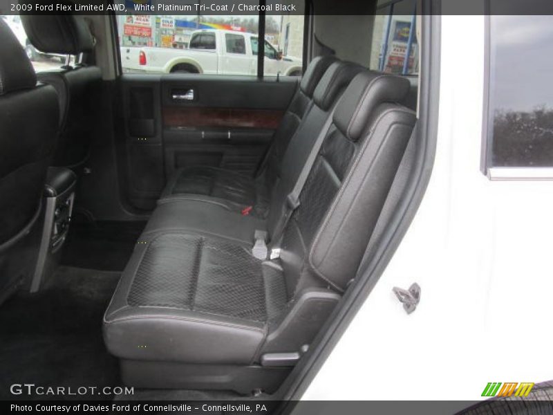Rear Seat of 2009 Flex Limited AWD