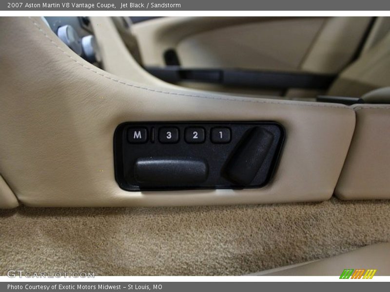 Controls of 2007 V8 Vantage Coupe