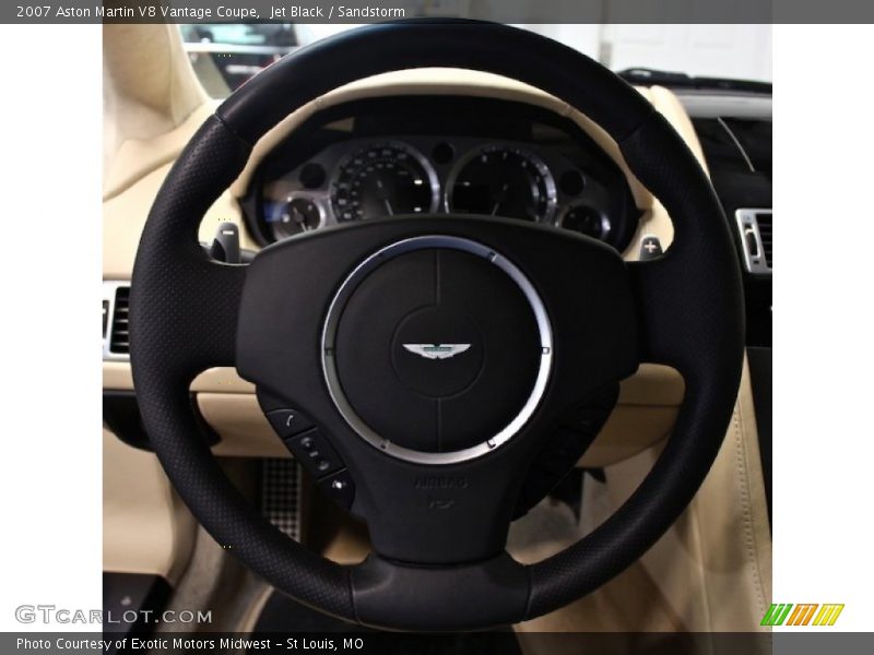  2007 V8 Vantage Coupe Steering Wheel