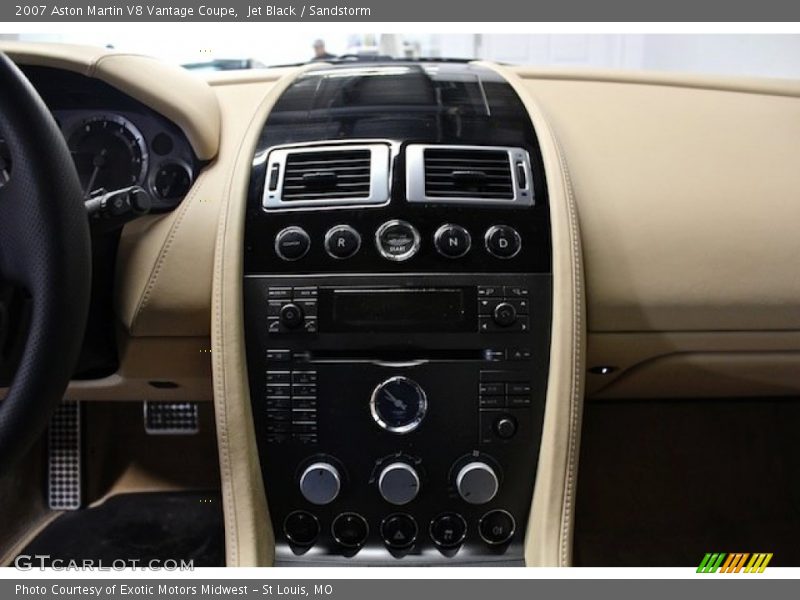 Controls of 2007 V8 Vantage Coupe