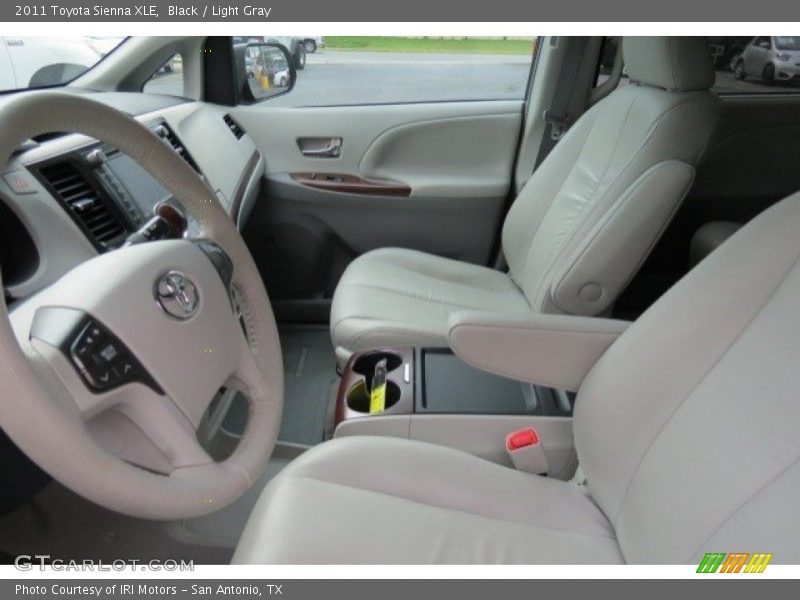 Black / Light Gray 2011 Toyota Sienna XLE