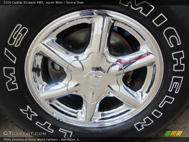  2000 Escalade 4WD Wheel