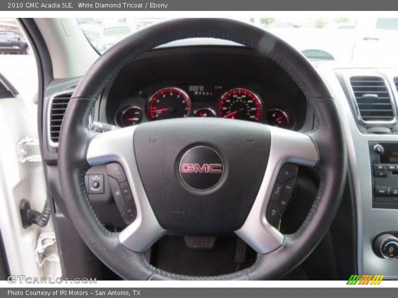 White Diamond Tricoat / Ebony 2010 GMC Acadia SLE