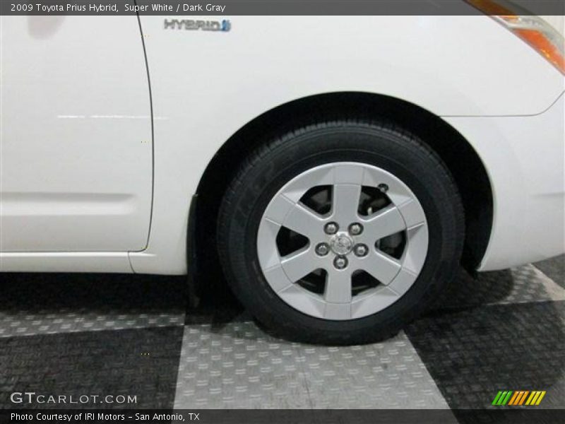 Super White / Dark Gray 2009 Toyota Prius Hybrid