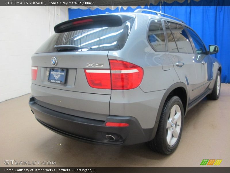 Space Grey Metallic / Black 2010 BMW X5 xDrive30i