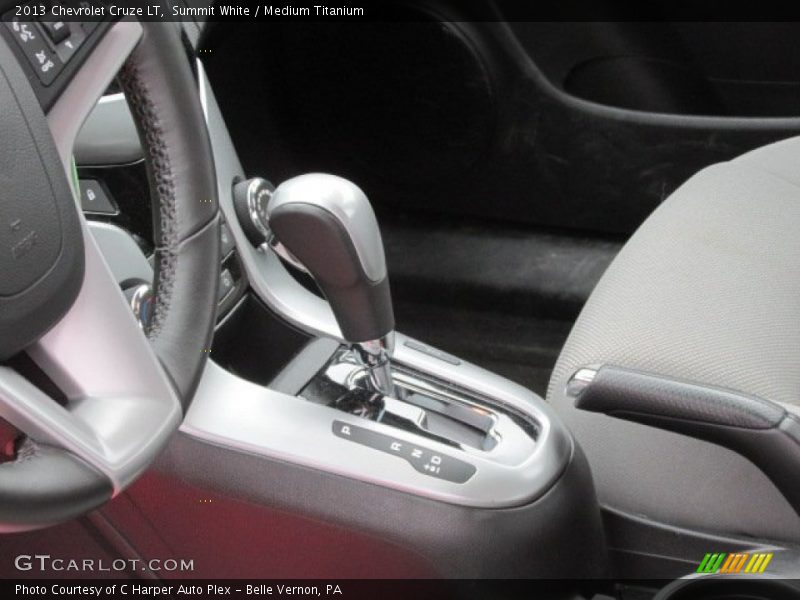 Summit White / Medium Titanium 2013 Chevrolet Cruze LT