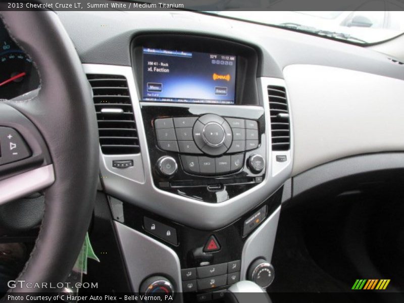 Summit White / Medium Titanium 2013 Chevrolet Cruze LT