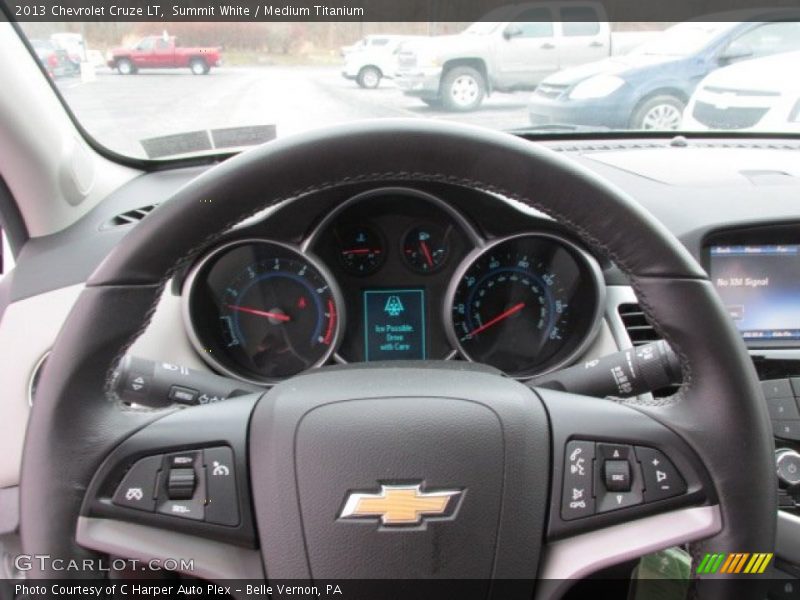 Summit White / Medium Titanium 2013 Chevrolet Cruze LT