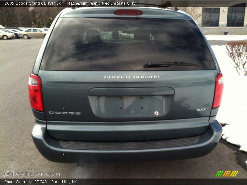 Magnesium Pearl / Medium Slate Gray 2005 Dodge Grand Caravan SXT