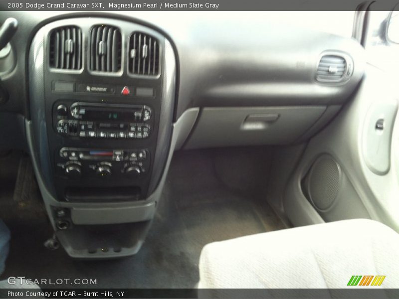 Magnesium Pearl / Medium Slate Gray 2005 Dodge Grand Caravan SXT