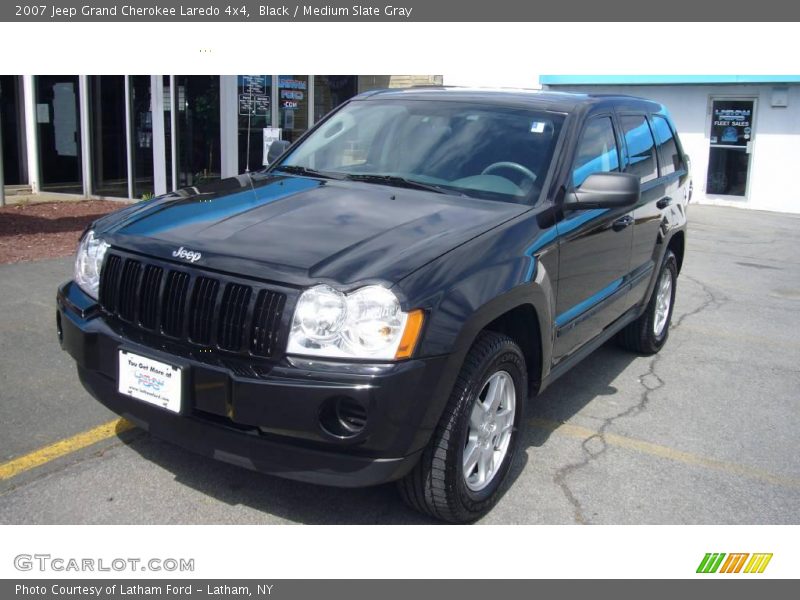Black / Medium Slate Gray 2007 Jeep Grand Cherokee Laredo 4x4