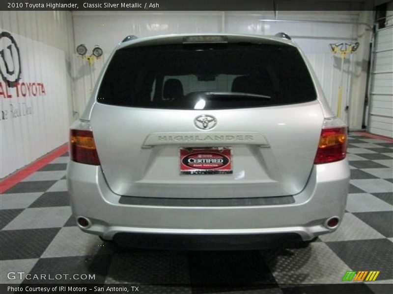 Classic Silver Metallic / Ash 2010 Toyota Highlander