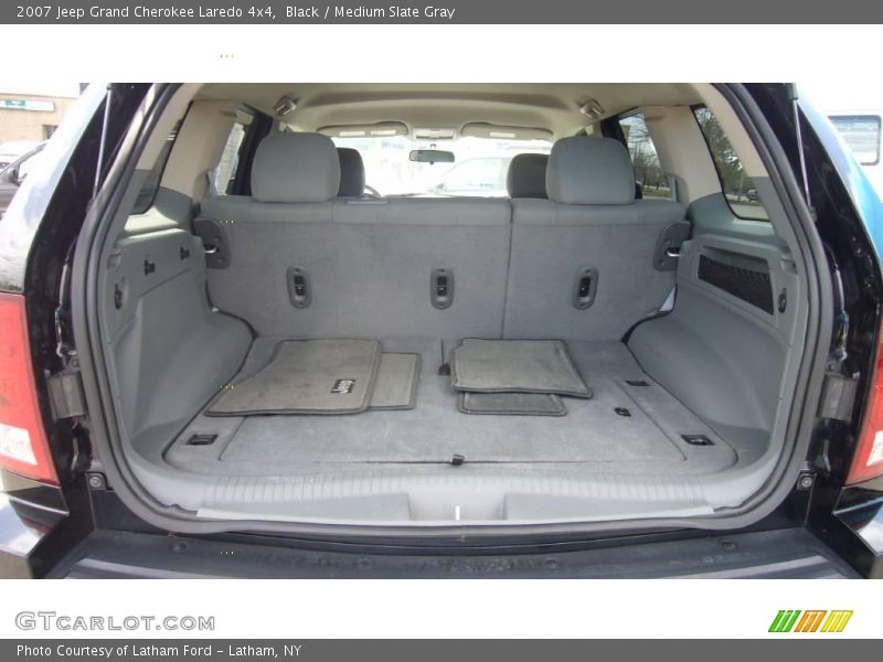 Black / Medium Slate Gray 2007 Jeep Grand Cherokee Laredo 4x4