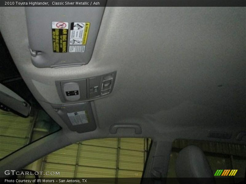 Classic Silver Metallic / Ash 2010 Toyota Highlander