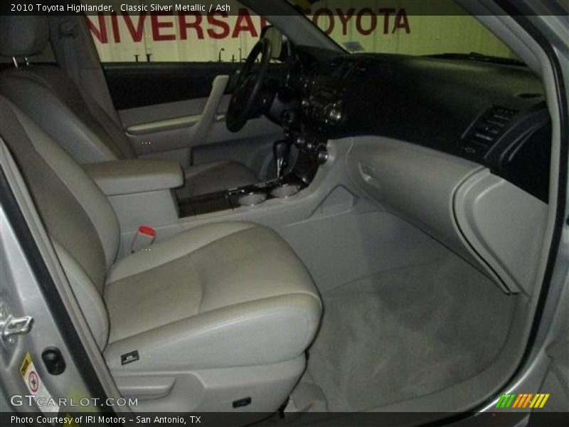 Classic Silver Metallic / Ash 2010 Toyota Highlander