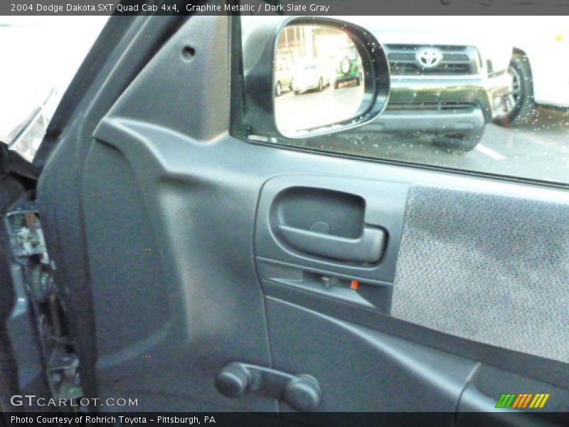 Graphite Metallic / Dark Slate Gray 2004 Dodge Dakota SXT Quad Cab 4x4