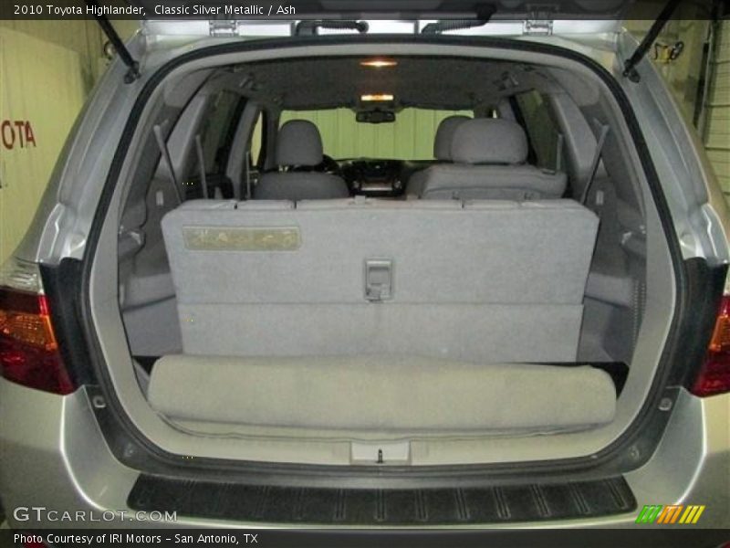 Classic Silver Metallic / Ash 2010 Toyota Highlander