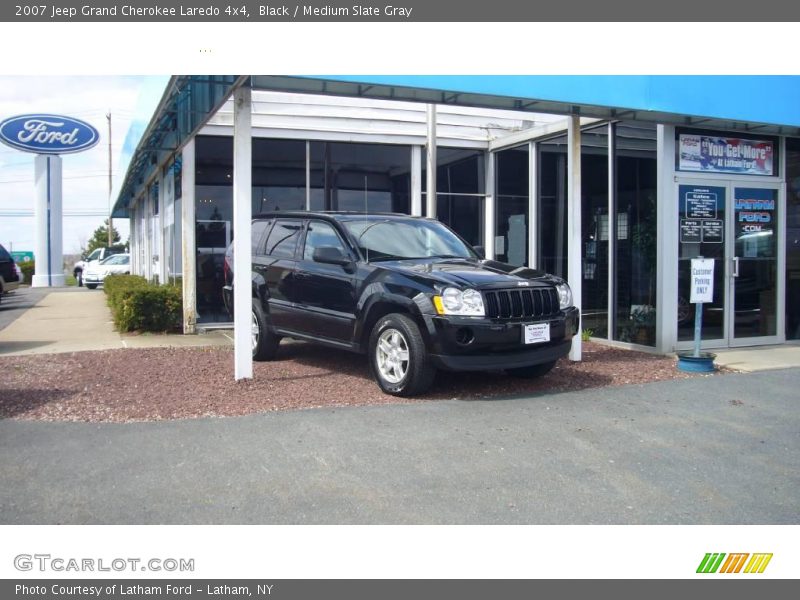 Black / Medium Slate Gray 2007 Jeep Grand Cherokee Laredo 4x4