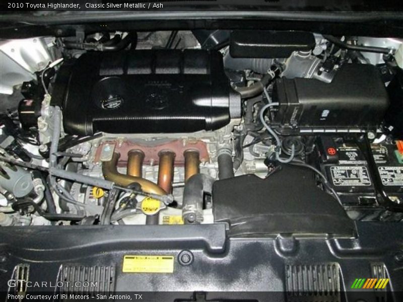 Classic Silver Metallic / Ash 2010 Toyota Highlander