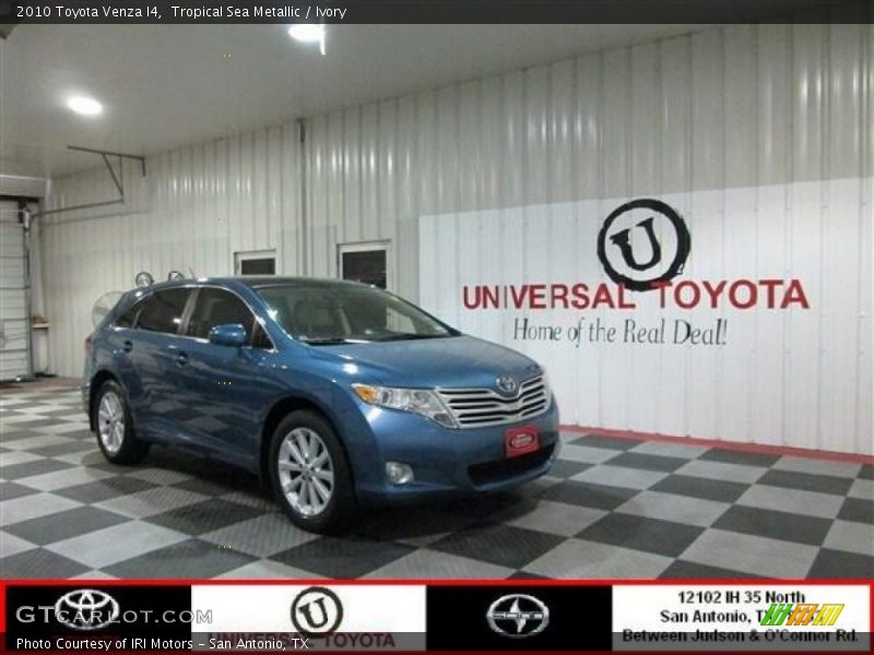 Tropical Sea Metallic / Ivory 2010 Toyota Venza I4