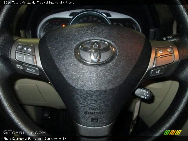 Tropical Sea Metallic / Ivory 2010 Toyota Venza I4
