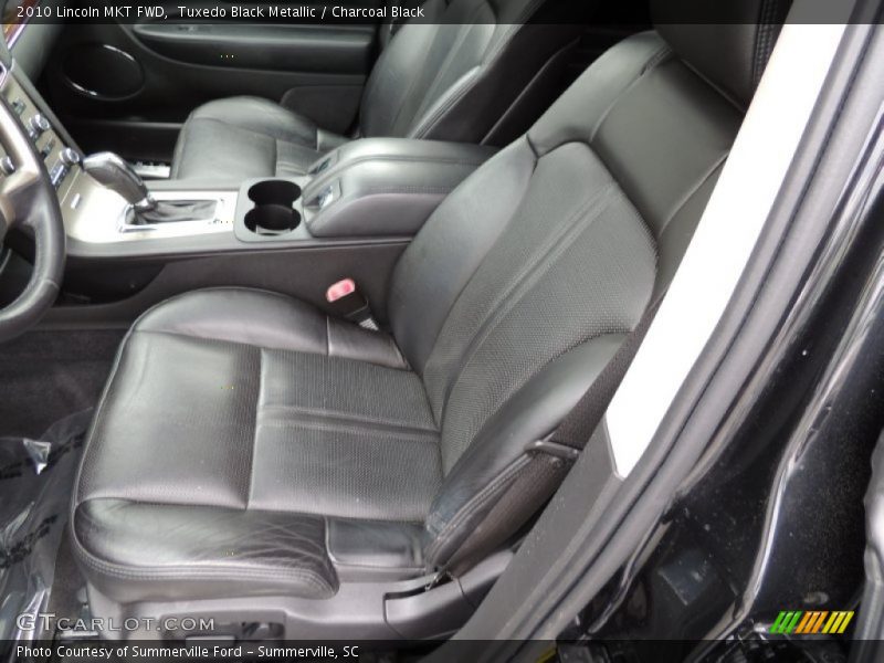 Front Seat of 2010 MKT FWD