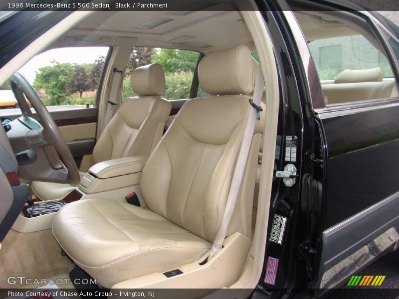 Black / Parchment 1996 Mercedes-Benz S 500 Sedan