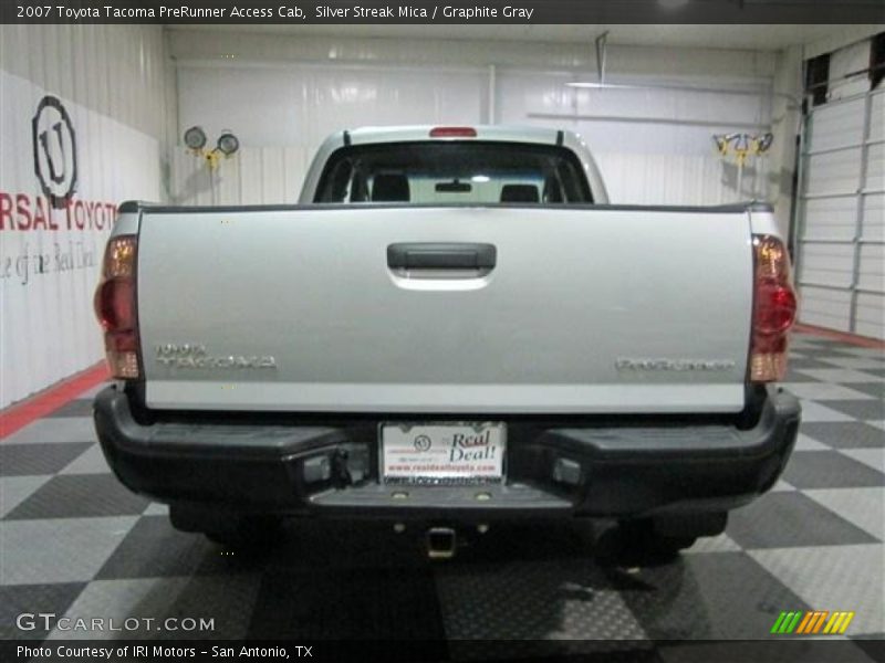 Silver Streak Mica / Graphite Gray 2007 Toyota Tacoma PreRunner Access Cab