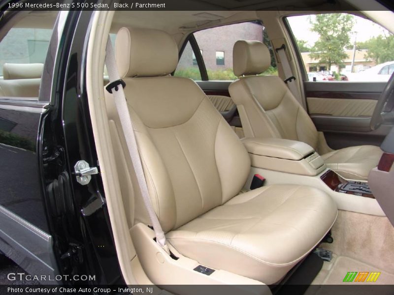 Black / Parchment 1996 Mercedes-Benz S 500 Sedan