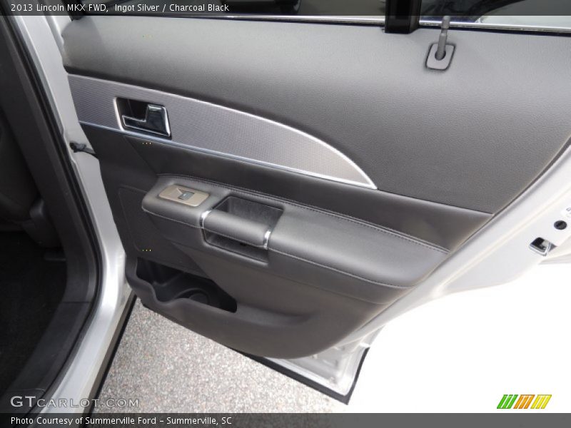 Ingot Silver / Charcoal Black 2013 Lincoln MKX FWD