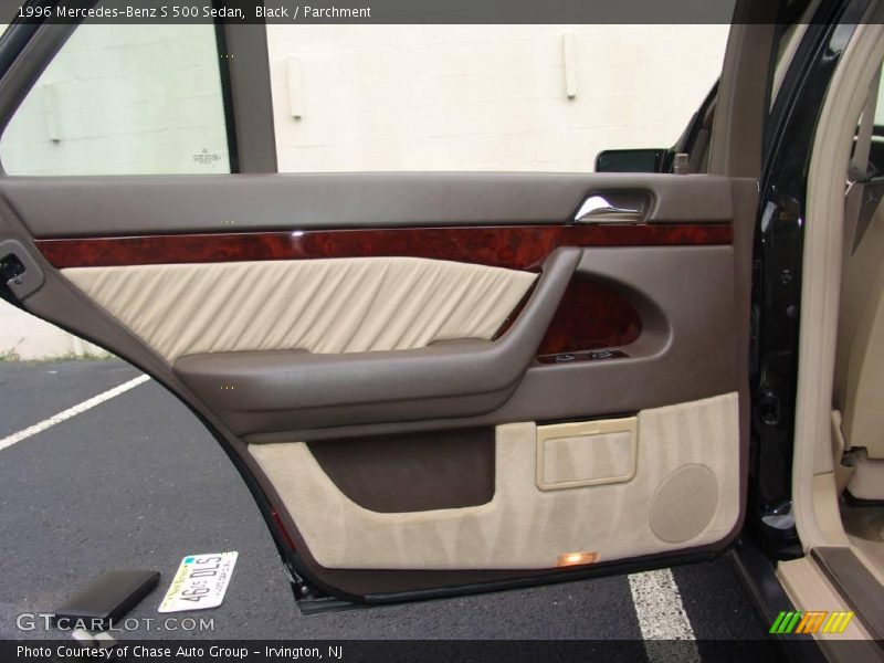 Black / Parchment 1996 Mercedes-Benz S 500 Sedan
