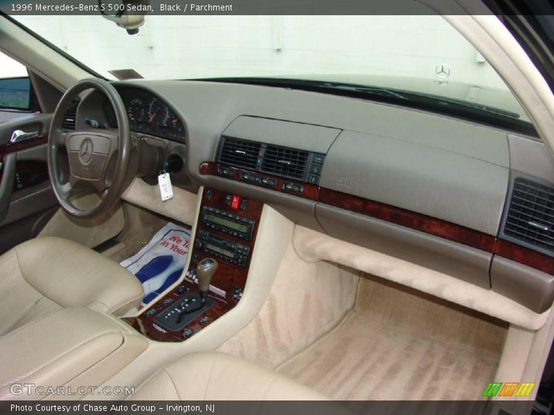 Black / Parchment 1996 Mercedes-Benz S 500 Sedan