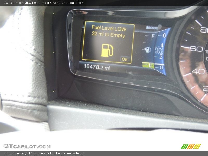 Ingot Silver / Charcoal Black 2013 Lincoln MKX FWD