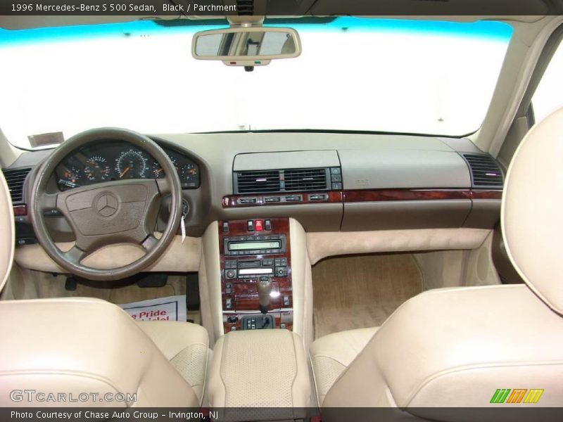 Black / Parchment 1996 Mercedes-Benz S 500 Sedan