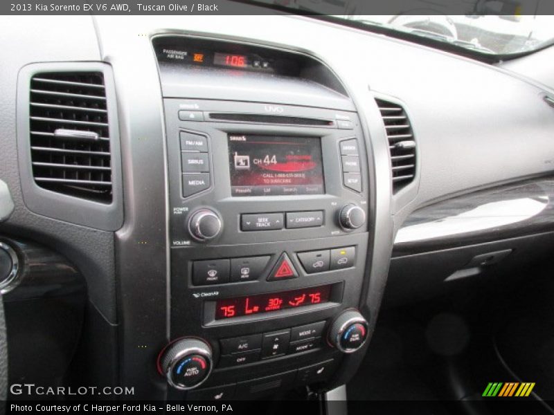 Controls of 2013 Sorento EX V6 AWD