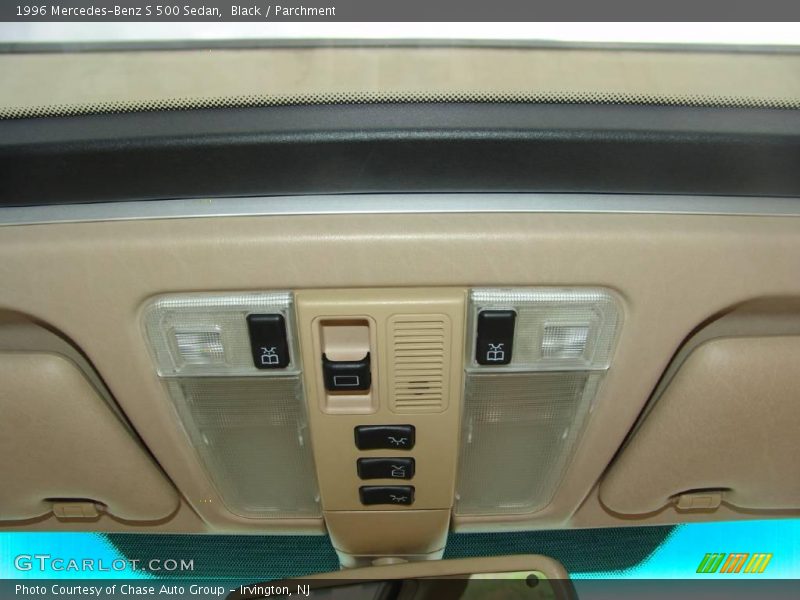 Black / Parchment 1996 Mercedes-Benz S 500 Sedan