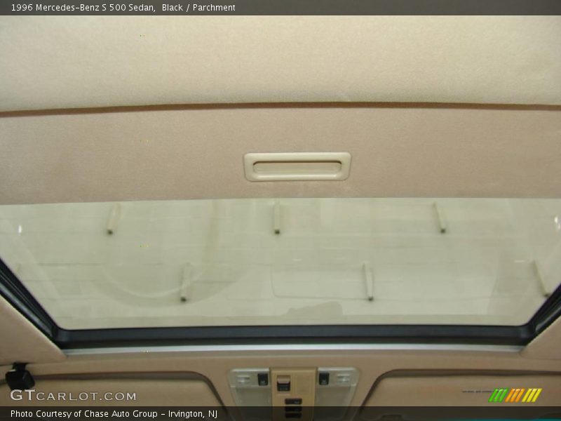 Black / Parchment 1996 Mercedes-Benz S 500 Sedan