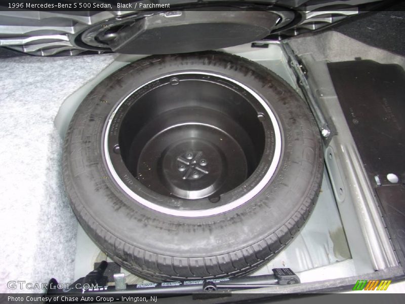 Black / Parchment 1996 Mercedes-Benz S 500 Sedan