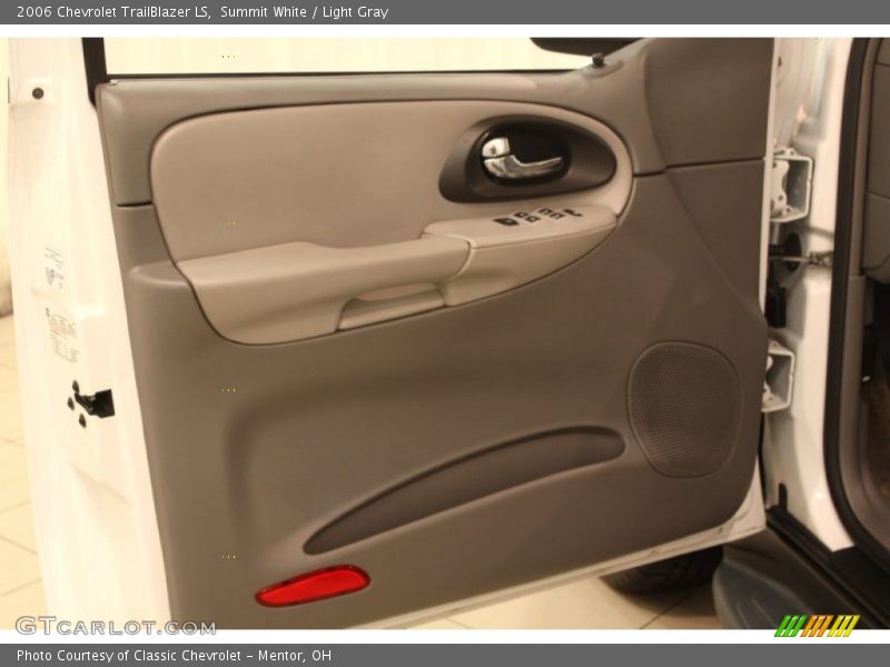 Summit White / Light Gray 2006 Chevrolet TrailBlazer LS