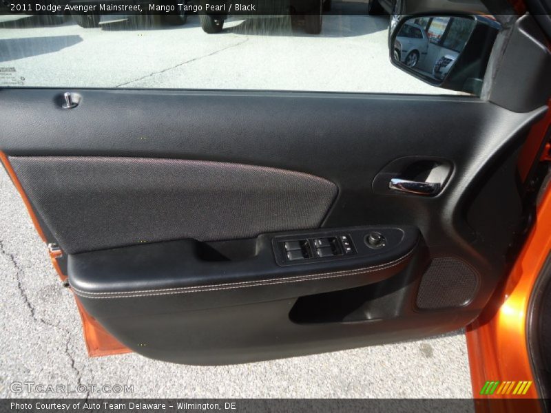 Mango Tango Pearl / Black 2011 Dodge Avenger Mainstreet