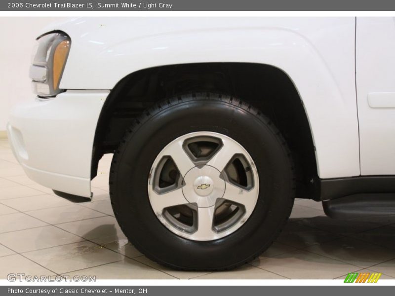 Summit White / Light Gray 2006 Chevrolet TrailBlazer LS
