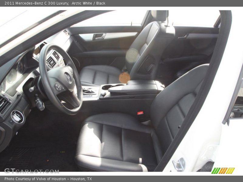 Arctic White / Black 2011 Mercedes-Benz C 300 Luxury