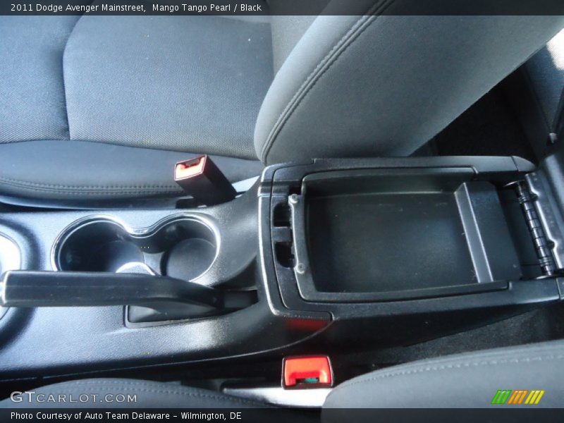 Mango Tango Pearl / Black 2011 Dodge Avenger Mainstreet
