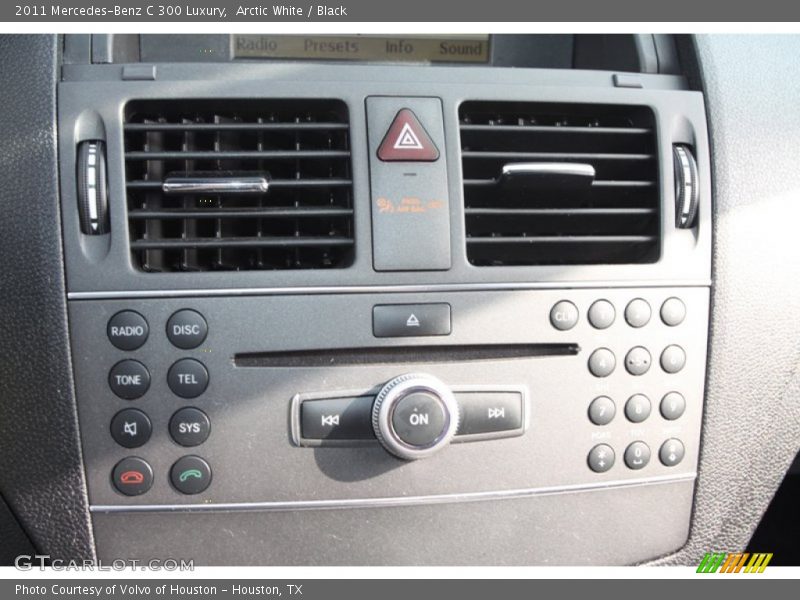 Arctic White / Black 2011 Mercedes-Benz C 300 Luxury